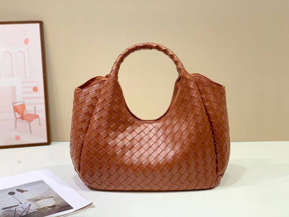 Bottega
120 dhs💓

Zain143
♥️♥️♥️