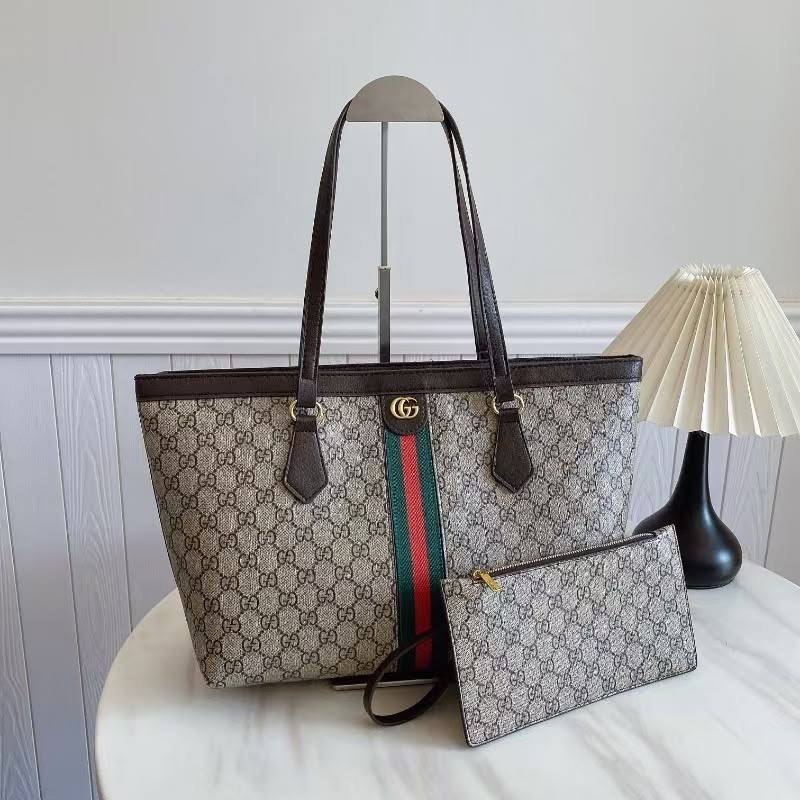 Gucci
85 dhs✅

Zain219
♥️♥️♥️