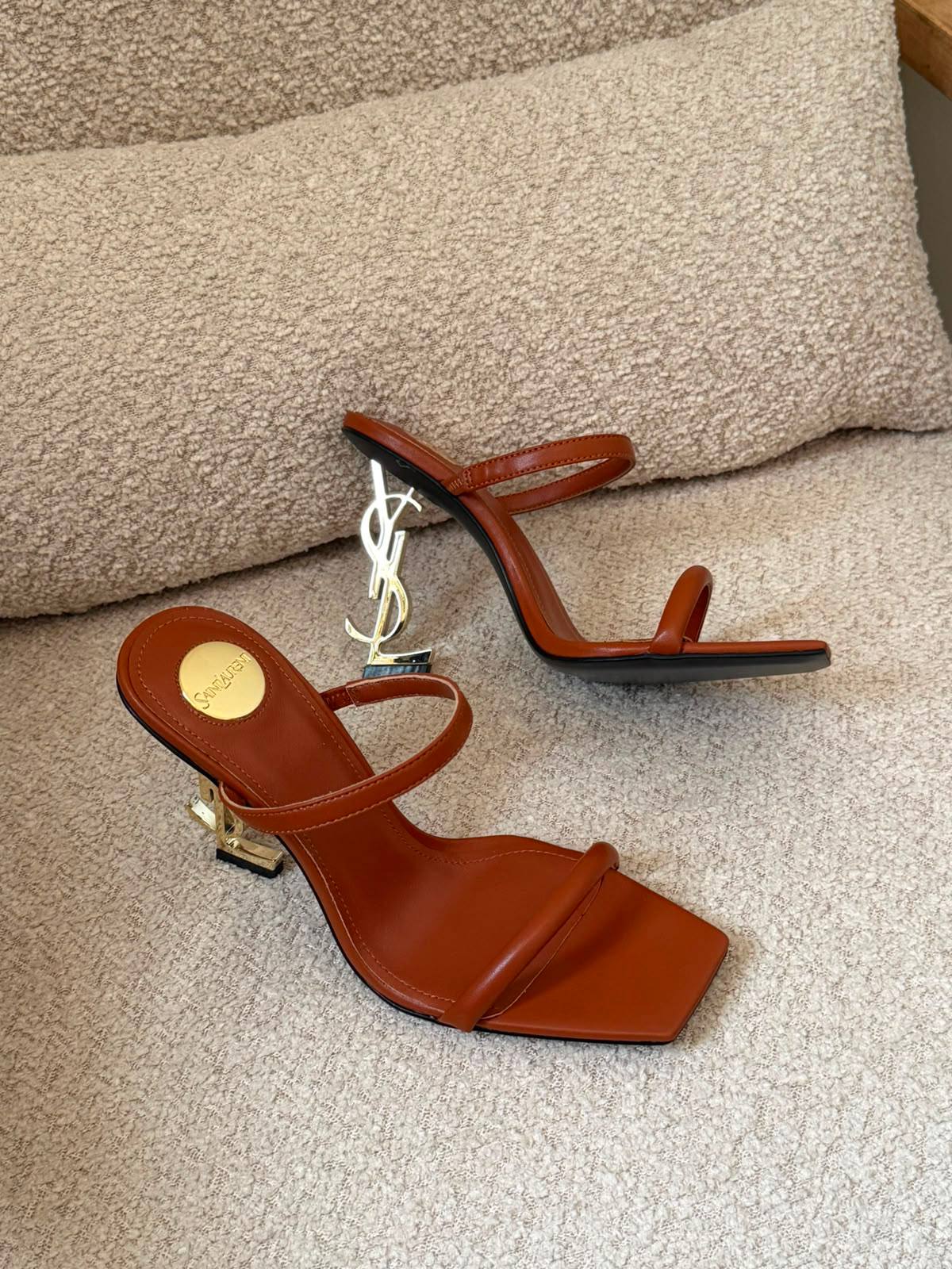 YSL
Super Master
✨ 𝐒𝐢𝐳𝐞𝐬: 𝟑𝟔 — 𝟒𝟏
450 dhs🇦🇪🇦🇪

Zain298
♥️♥️♥️