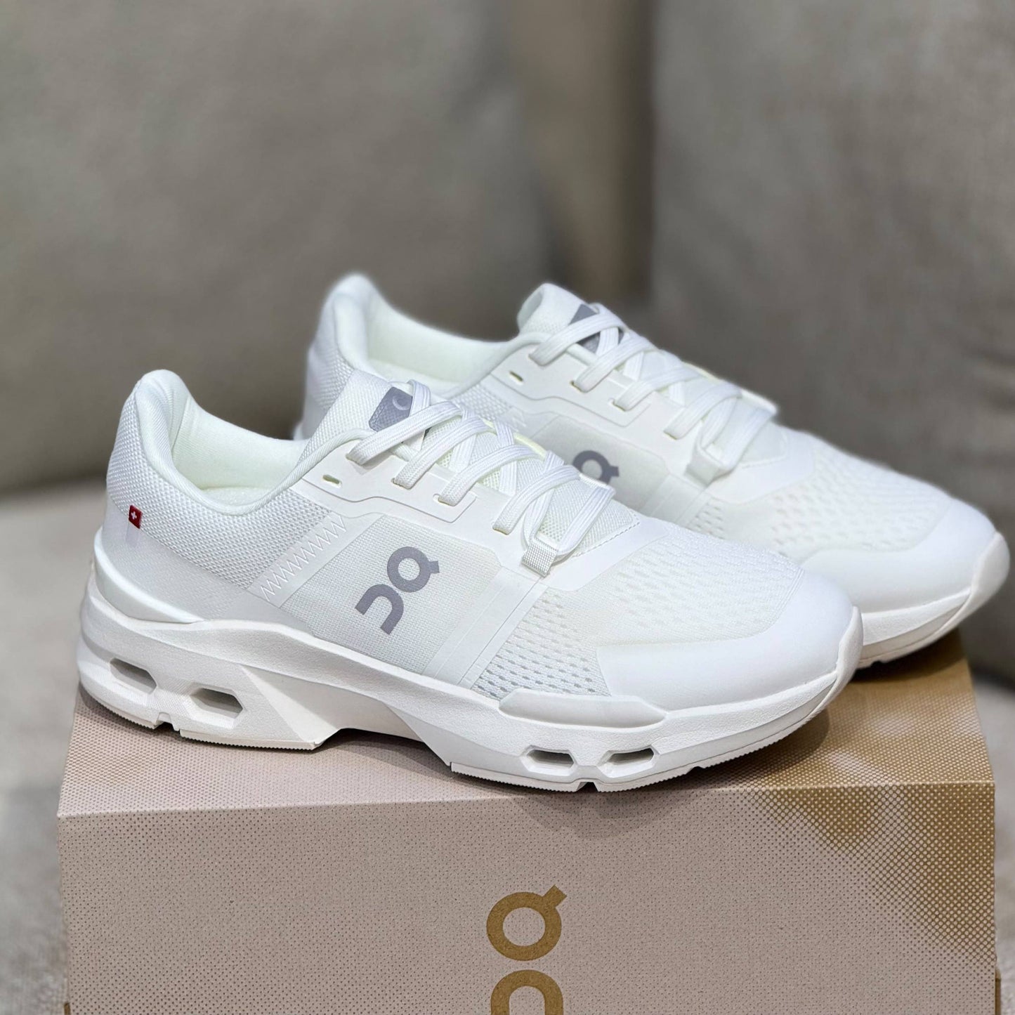 QC
Size 39-45
90 dhs🇦🇪🇦🇪

Zain163
♥️♥️♥️