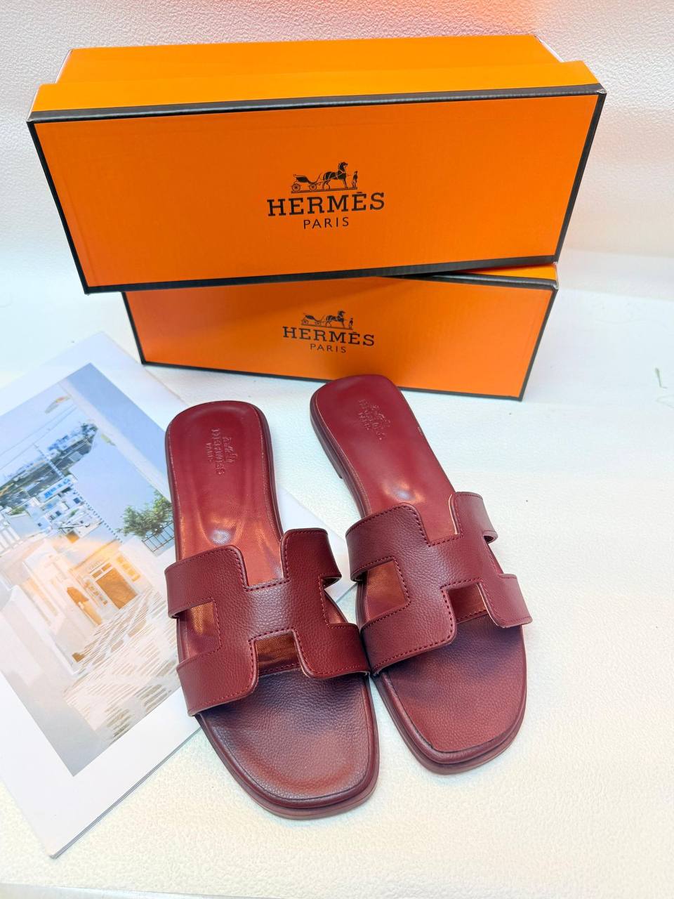 Slippers
Size 36-41
65 dhs✅

Zain236
♥️♥️♥️