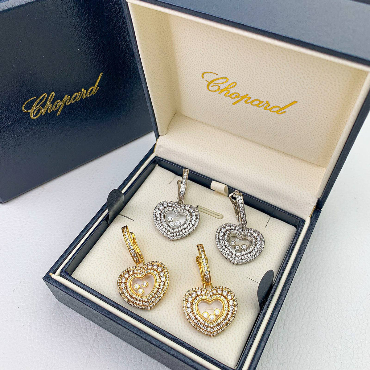 CHOPARD

Set🍃

Master
225 dhs🇦🇪🇦🇪

Zain263
♥️♥️♥️