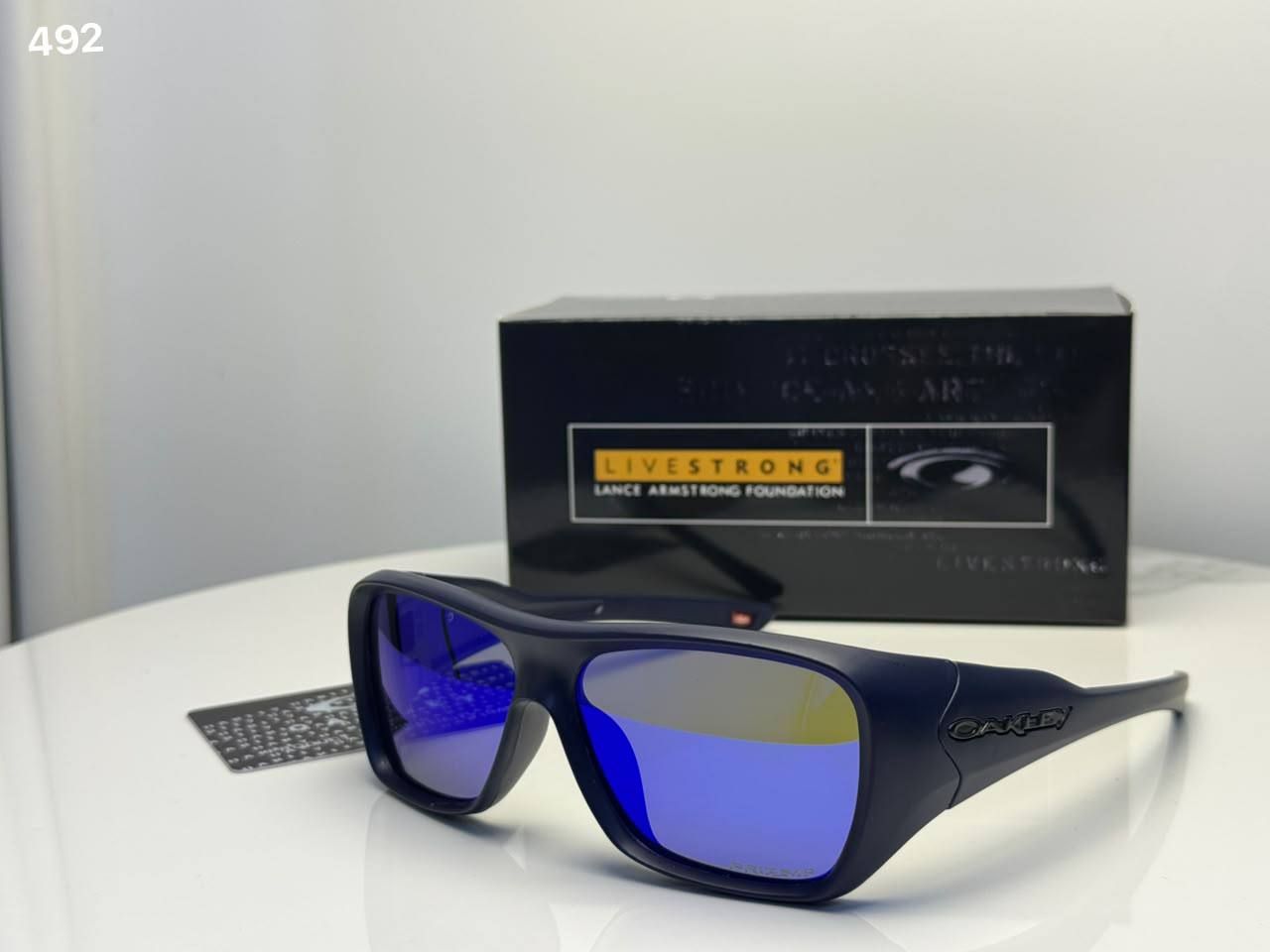 Sunglasses
75 dhs✅

Zain182
♥️♥️♥️