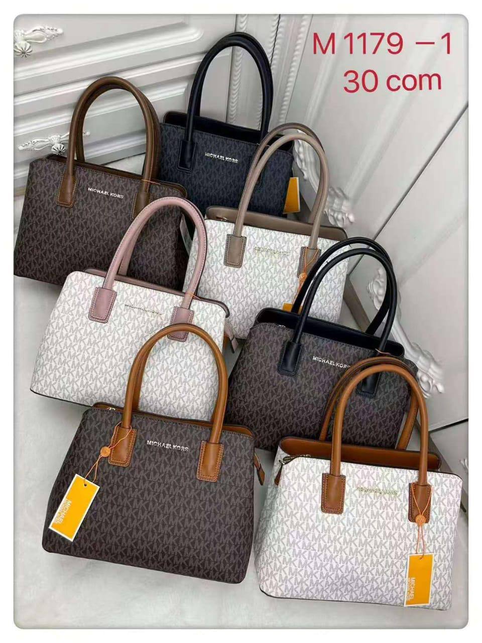 Bags 
95 dhs✅

Zain299
♥️♥️♥️