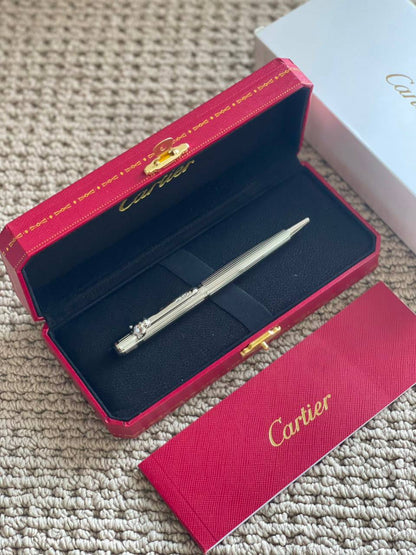 CARTIER
Pen
*New Collection*
*Master Quality*
190 dhs✅

Zain179
♥️♥️♥️