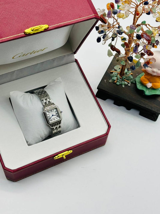 CARTIER
_*WOMEN*_
_MASTER GOOD QUALITY_

220 dhs❤️

Zain108
♥️♥️♥️
