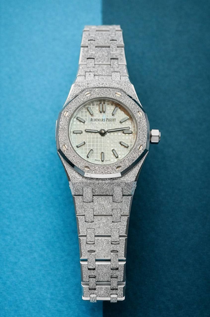 Ap watch for ladies good quality
 340 dhs🇦🇪
 (size 23mm )

Zain59
♥️♥️♥️