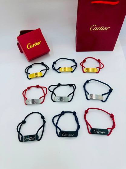 *Bracelet 😍*
Unisex 🔥
With Same box 🗃️ 
And paper bag 🛍️
20 dhs🇦🇪🇦🇪

Zain216
♥️♥️♥️