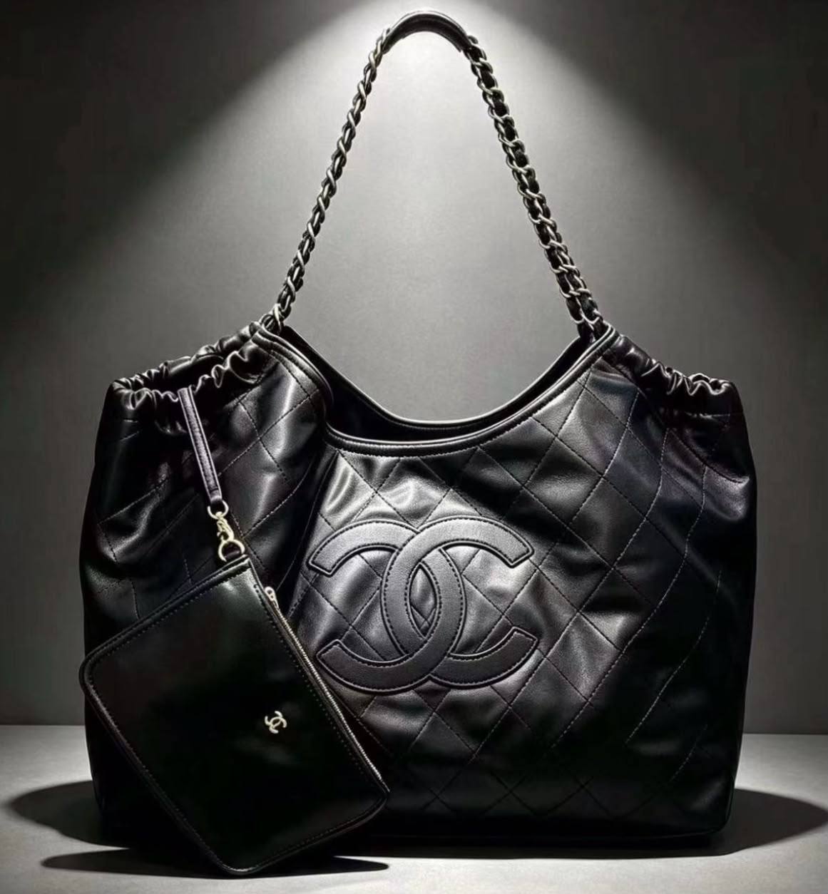 CHANEL NEW CAME BIG SIZE COPY ONE 
210 dhs🇦🇪🇦🇪

Zain295
♥️♥️♥️