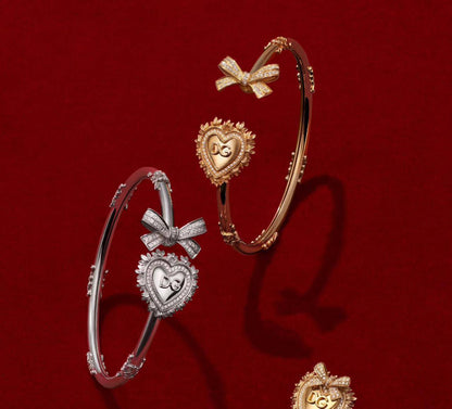D&G Bangle 🦋
Master quality 

*55* AED normal box 📦

Zain48
♥️♥️♥️