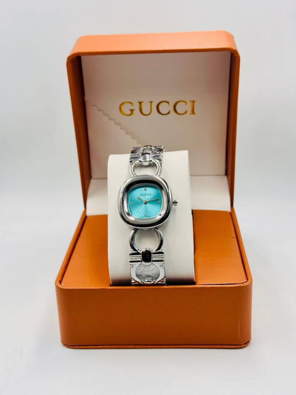 Gucci ladies
55 dhs🇦🇪🇦🇪

Zain08
♥️♥️♥️