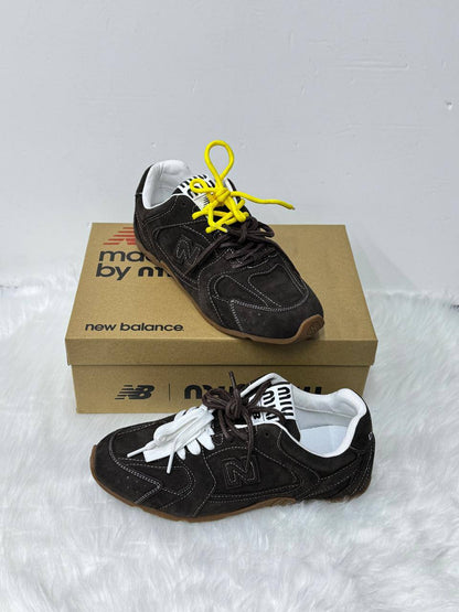 New balance 
MIU MIU
Size 36 to 41
150 dhs🪙💚

Zain21
♥️♥️♥️