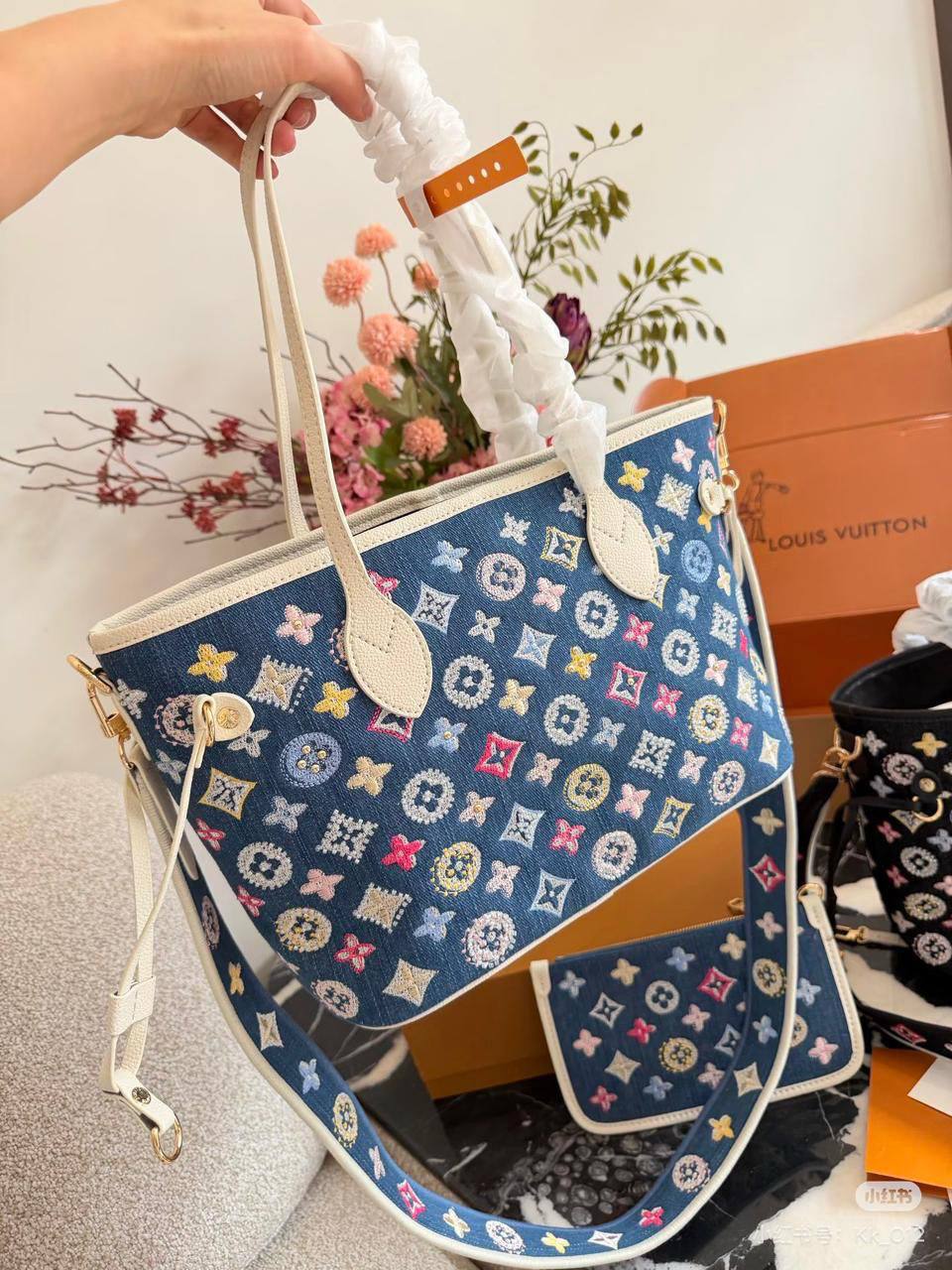LV
Master +++
For Price 👇 WTSP Text Zain 0568585901

Zain192
♥️♥️♥️
