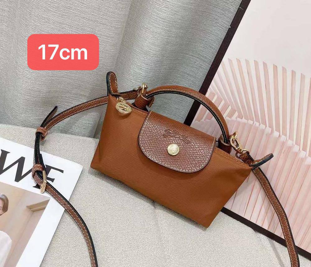 Long Champ

50 dhs✅

Zain168
♥️♥️♥️
