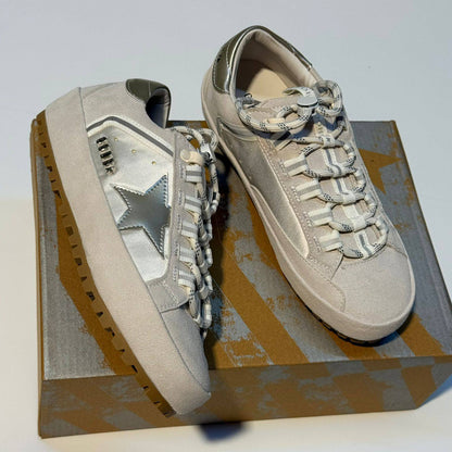 NEW CAME 😍
GOLDEN GOOSE 
140 dhs🇦🇪
Size 36 TO 41 

Zain40
💓💓💓