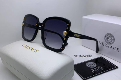 Master quality 
sunglasses 
180 dhs❣️

Zain126
♥️♥️♥️