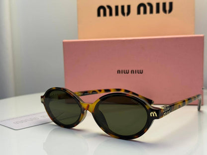 Miu Miu
70 dhs💓

Zain182
♥️♥️♥️