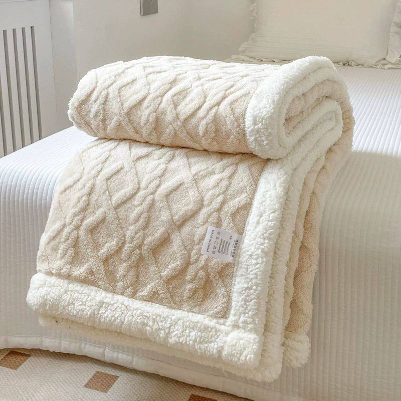 New collection 
Winter ❄️ collection 
Blanket for winter 
Hight quality 
Size 230*200
70 dhs🪙🌨️

Zain99
♥️♥️♥️