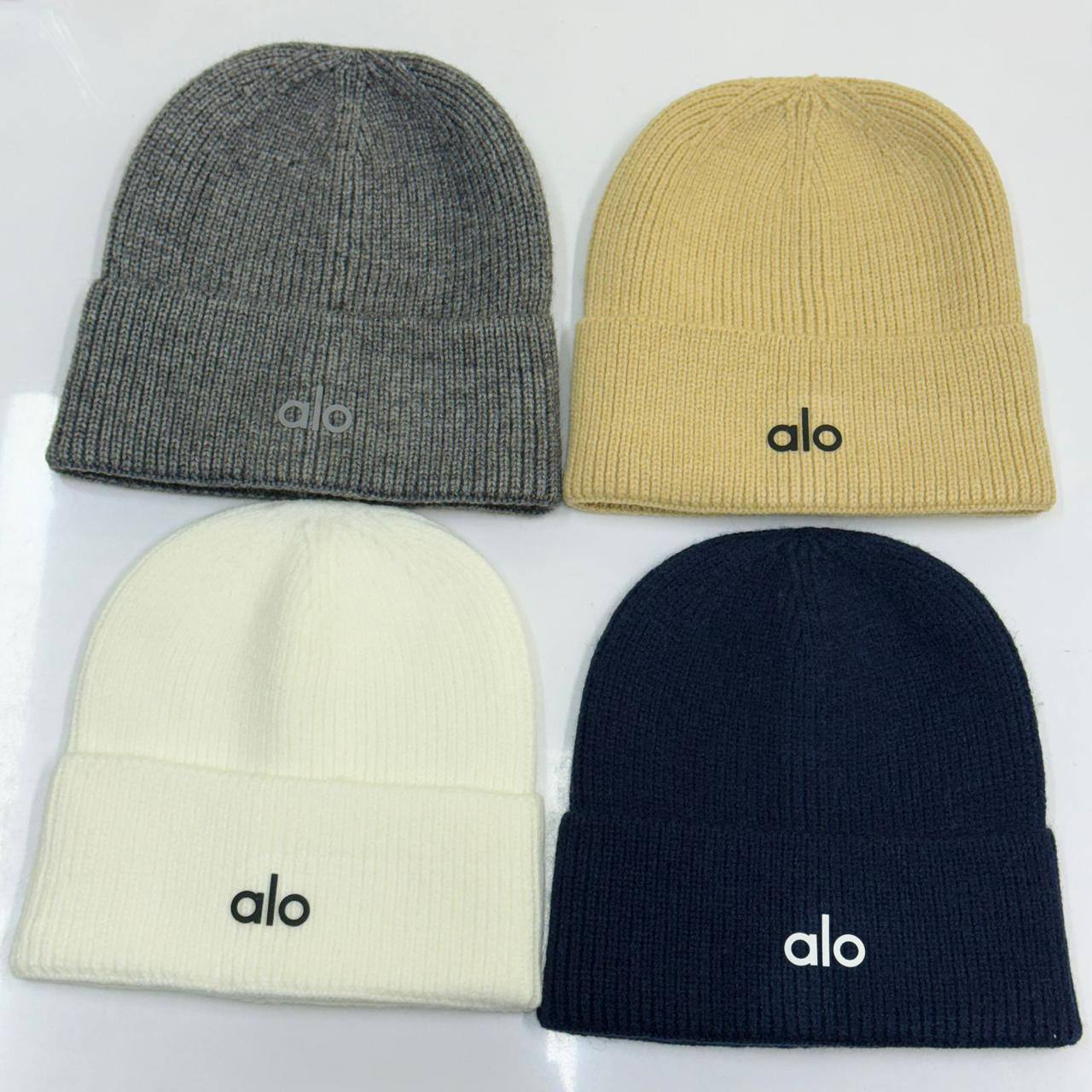 NEW CAME 
WINTER CAP 
45 dhs🪙💚

Zain40
♥️♥️♥️