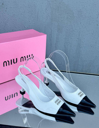Miu Miu
Size :36-41
110 dhs✅

Zain21
♥️♥️♥️