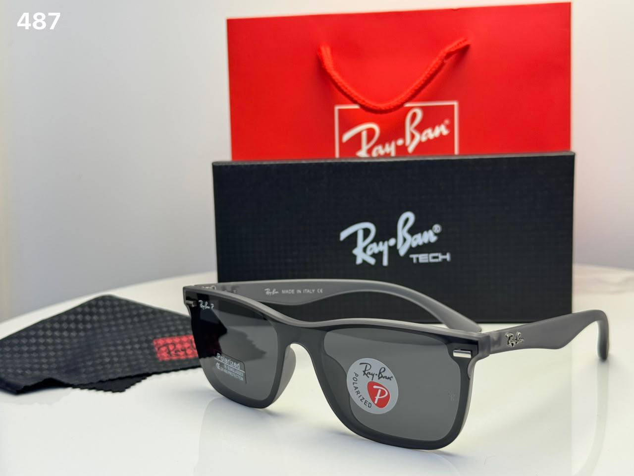Ray Ban
55 dhs🇦🇪🇦🇪

Zain182
♥️♥️♥️