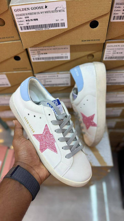 GGDB
Size 36 to 41 
160 dhs✅

Zain183
♥️♥️♥️