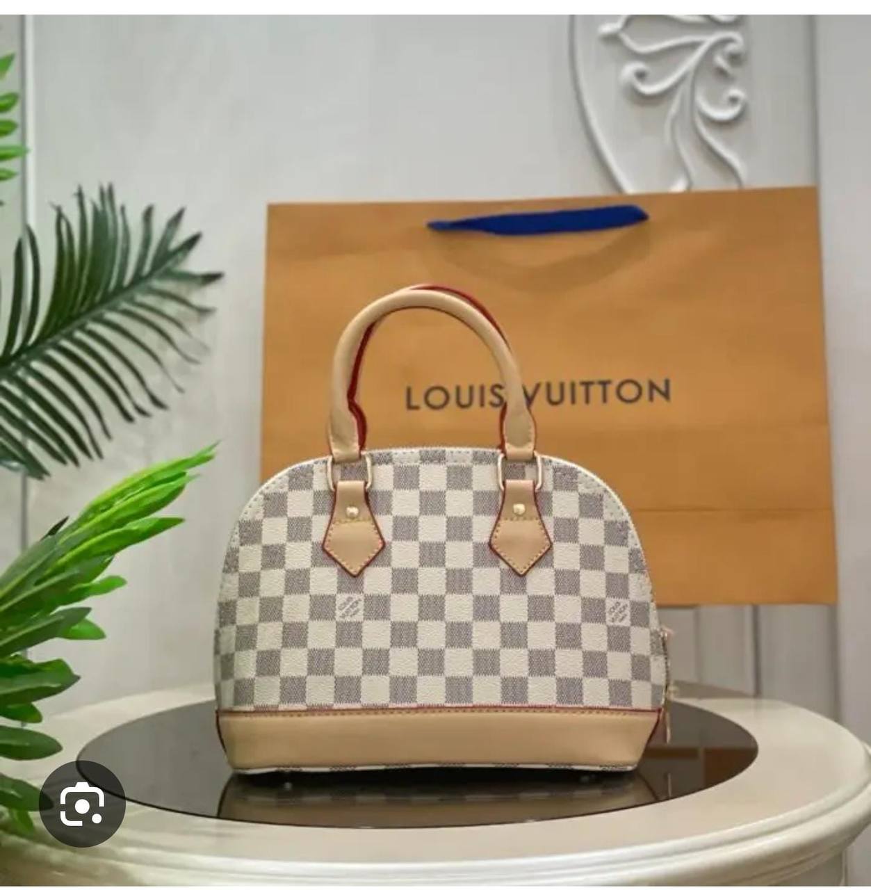 LV
 Good quality 
110 dhs🇦🇪

Zain200
♥️♥️♥️