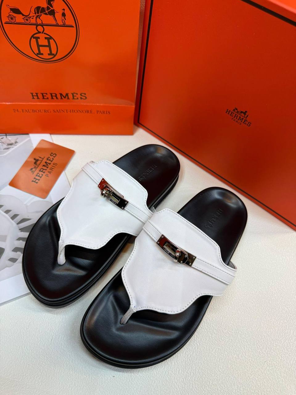 Hermes
Size 36to41
85 dhs🪙🖤

Zain236
♥️♥️♥️