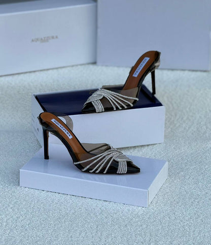 Aquazzura
𝑨𝑨𝑨 𝑸𝑼𝑨𝑳𝑰𝑻𝒀
𝑺𝑰𝒁𝑬 {36 𝒕𝒐 42}
𝑯𝑬𝑬𝑳 10.5 𝑪𝑴
470 dhs✅

Zain81
♥️♥️♥️