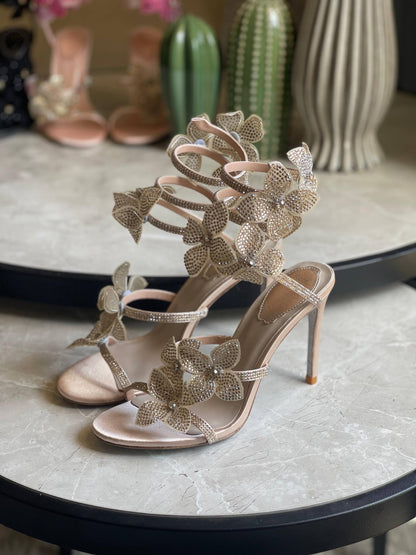 RENE CAOVILLA ✔️
SUPER MASTER QUALITY ✅
Size : 36 TO 41 🐾
650 dhs🗽

Zain113
♥️♥️♥️