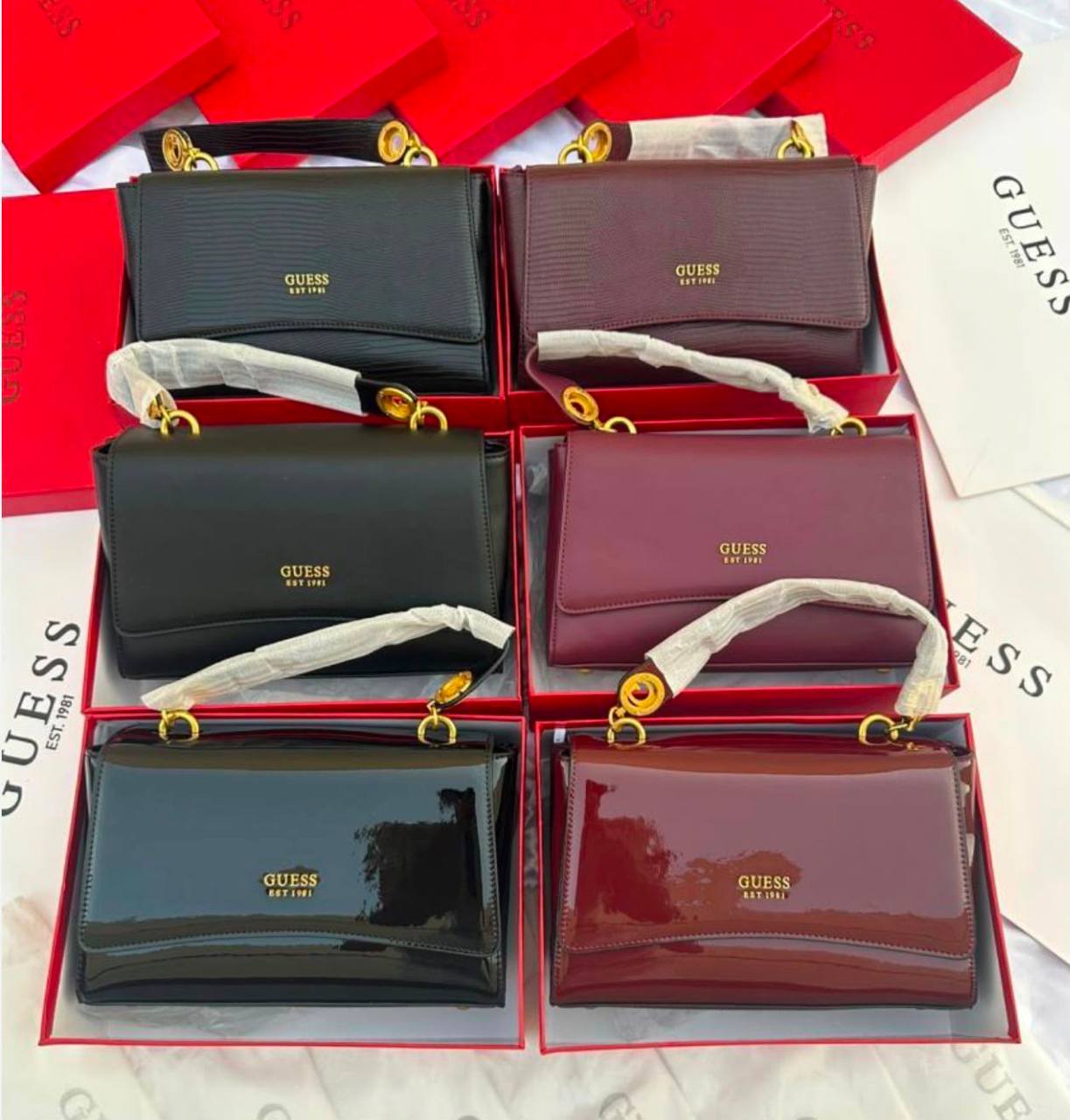 Guess
105 dhs💛
good-quality with box

Zain35
♥️♥️♥️
