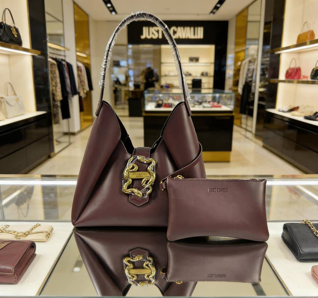 Cavalli 
2in1

115 dhs🇦🇪🇦🇪


Zain07
♥️♥️♥️