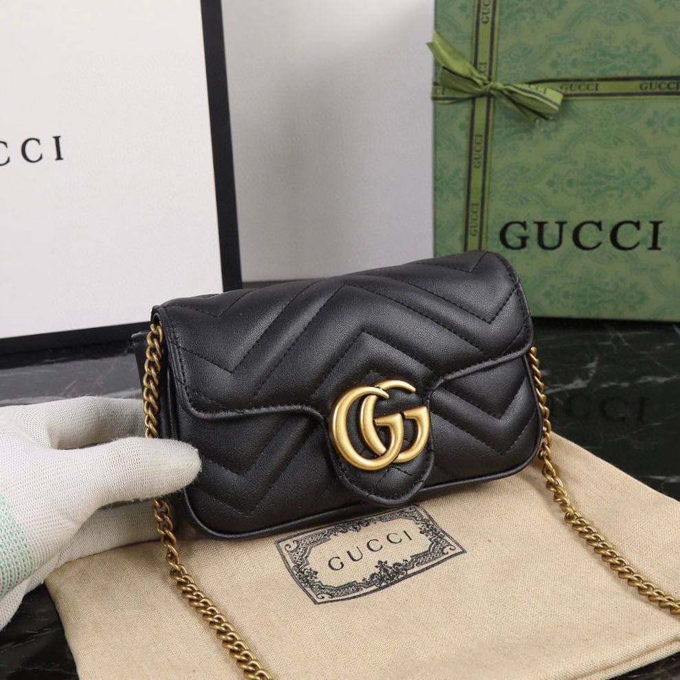 GUCCI MARMONT 
MINI SIZE 
 GOOD QUALITY 

WITH BOX🎁🎁🎁
90 dhs✅

Zain39
♥️♥️♥️