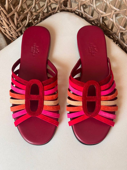 HERMES 
✨ Collection
👠 36–41
💎 Premium Quality
🔥 Super Master
450 dhs🇦🇪🇦🇪

Zain198
♥️♥️♥️
