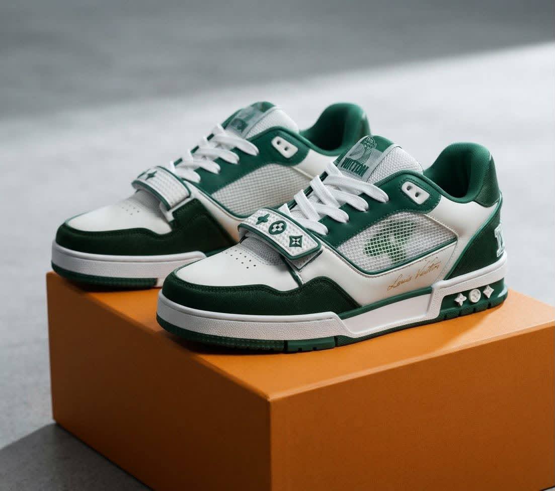 LV 
Man Shoes 

110 dhs🇦🇪

Size: 40-44🎉

Zain40
♥️♥️♥️