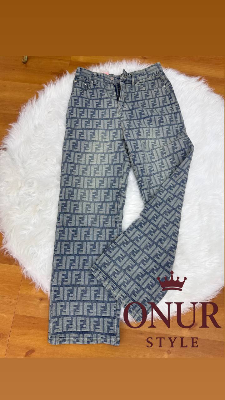 Chanel 
Fendi
Jeans 

105 dhs
S-xl

Check your size on whatsapp 

Zain140

اطلبوها من الوتس المثبت في الأعلى👆🏻👆🏻

تواصلو معنا 👈🏻 Zain 
For order WhatsApp pinned 👆🏻

♥️♥️♥️
