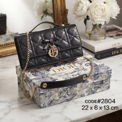 Dior ᴄᴀɴɴᴀɢᴇ ʙᴏᴡ
ʟᴀᴍʙsᴋɪɴ ʟᴇᴀᴛʜᴇʀ ʙᴀɢ
ᴡɪᴛʜ ɢᴏʟᴅ ᴄʜᴀɪɴ sᴛʀᴀᴘ
sɪᴢᴇ : 22 cm
ᴡɪᴛʜ BOX

110 dhs💓

Zain31
♥️♥️♥️