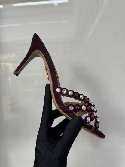 AQUAZZURA
*master quality*🥳
*size: 36 to 42*👠
350 dhs🪙🌨️

Zain119
♥️♥️♥️