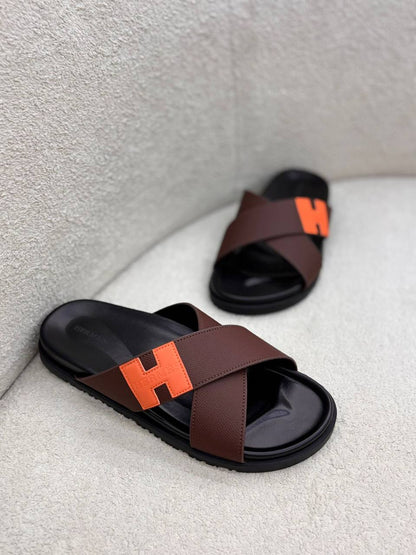 Hermes
110 dhs✅
Size 40-45

Zain55
♥️♥️♥️