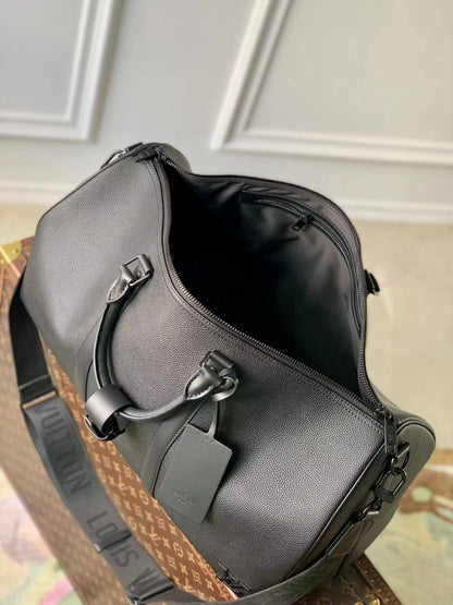 NEW COLLECTION👌🏻
Louis Vuitton travel ❤‍🔥
SUPER MASTER Quality👑With Original Packaging👌🏻


For Price 👇 WhatsApp✅
0568585901 
0507557372
0552275751 Owner Zain 👌

Zain329
♥️♥️♥️