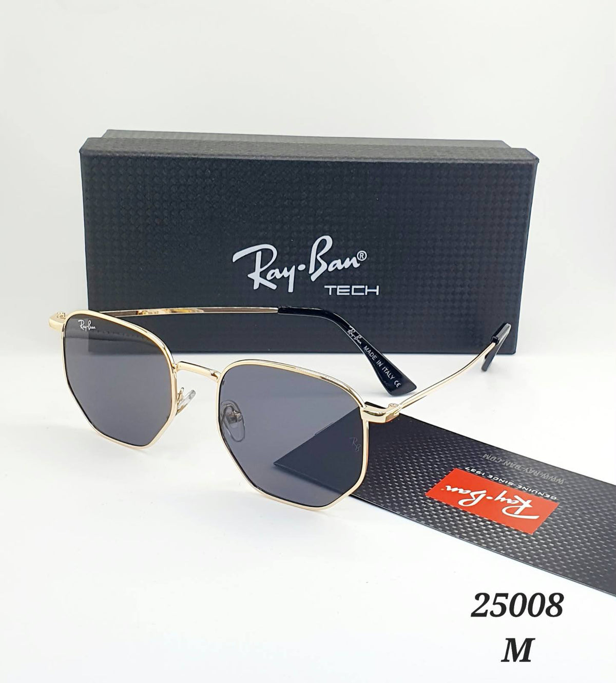 Sunglasses 

55 dhs🇦🇪🇦🇪🇦🇪

Zain182
♥️♥️♥️