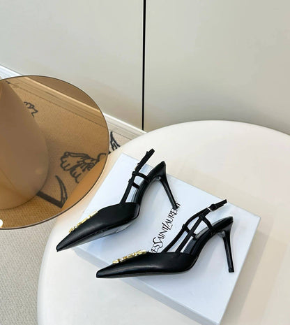 YSL 
Size 36-41
105 DHS🪙🌨️

Zain40
♥️♥️♥️
