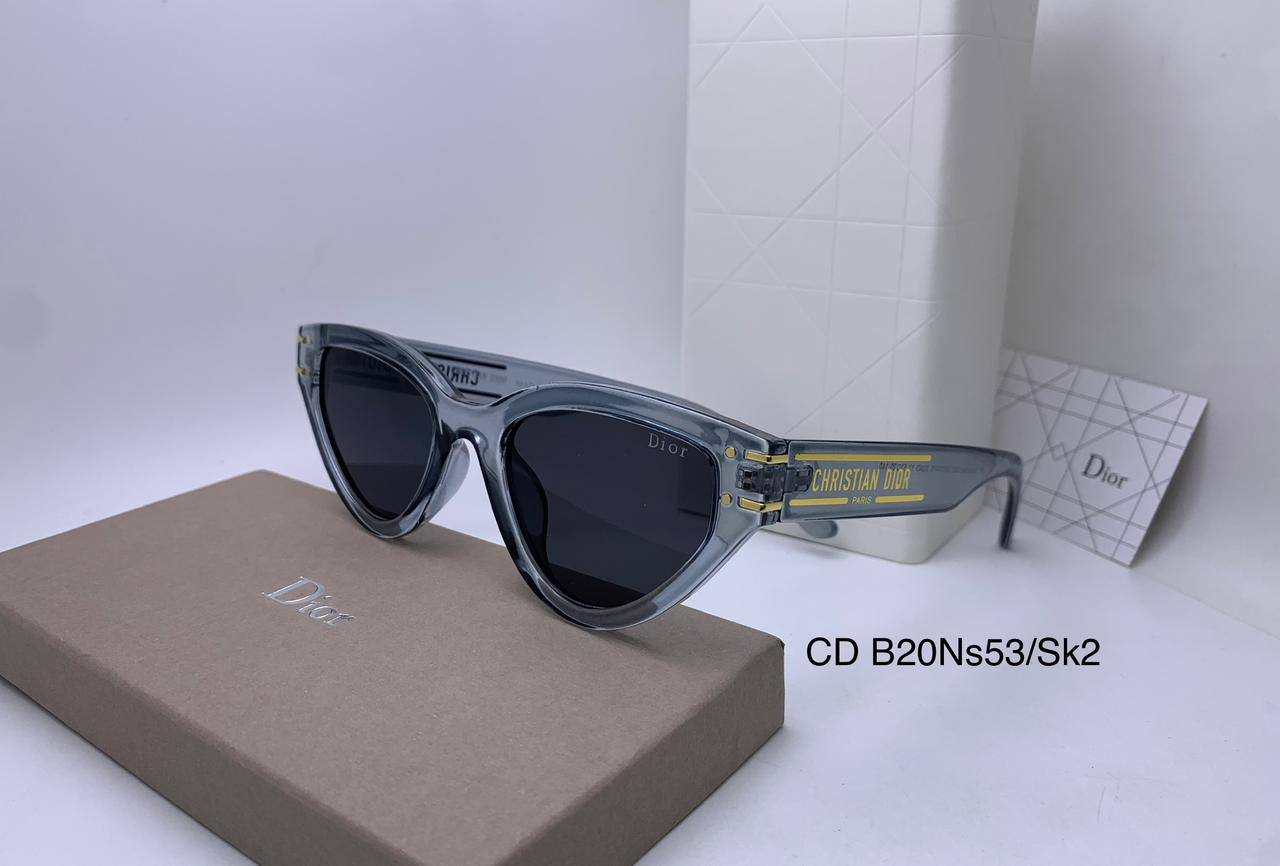 Dior
70 dhs❣️

Zain126
♥️♥️♥️