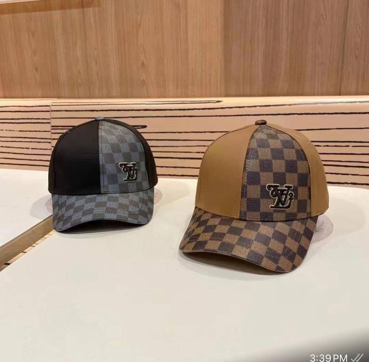 Mixed caps

40 dhs🇦🇪🇦🇪

Zain93
♥️♥️♥️