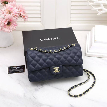 Chanel

with box
🎁🎁🎁

110 dhs✅
good quality

Zain143
♥️♥️♥️