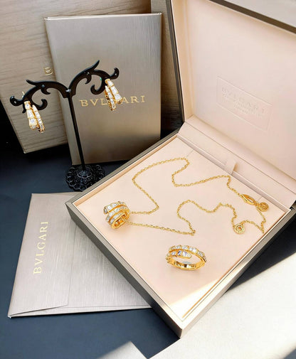 BVLGARI SET 
MASTER 💫✨
120 DHS🇦🇪🇦🇪
WITH BOX AND PAPER BAG 

WITH GOOD BOX AND PAPER BAG 
170 DHS🇦🇪🇦🇪

Zain89
♥️♥️♥️