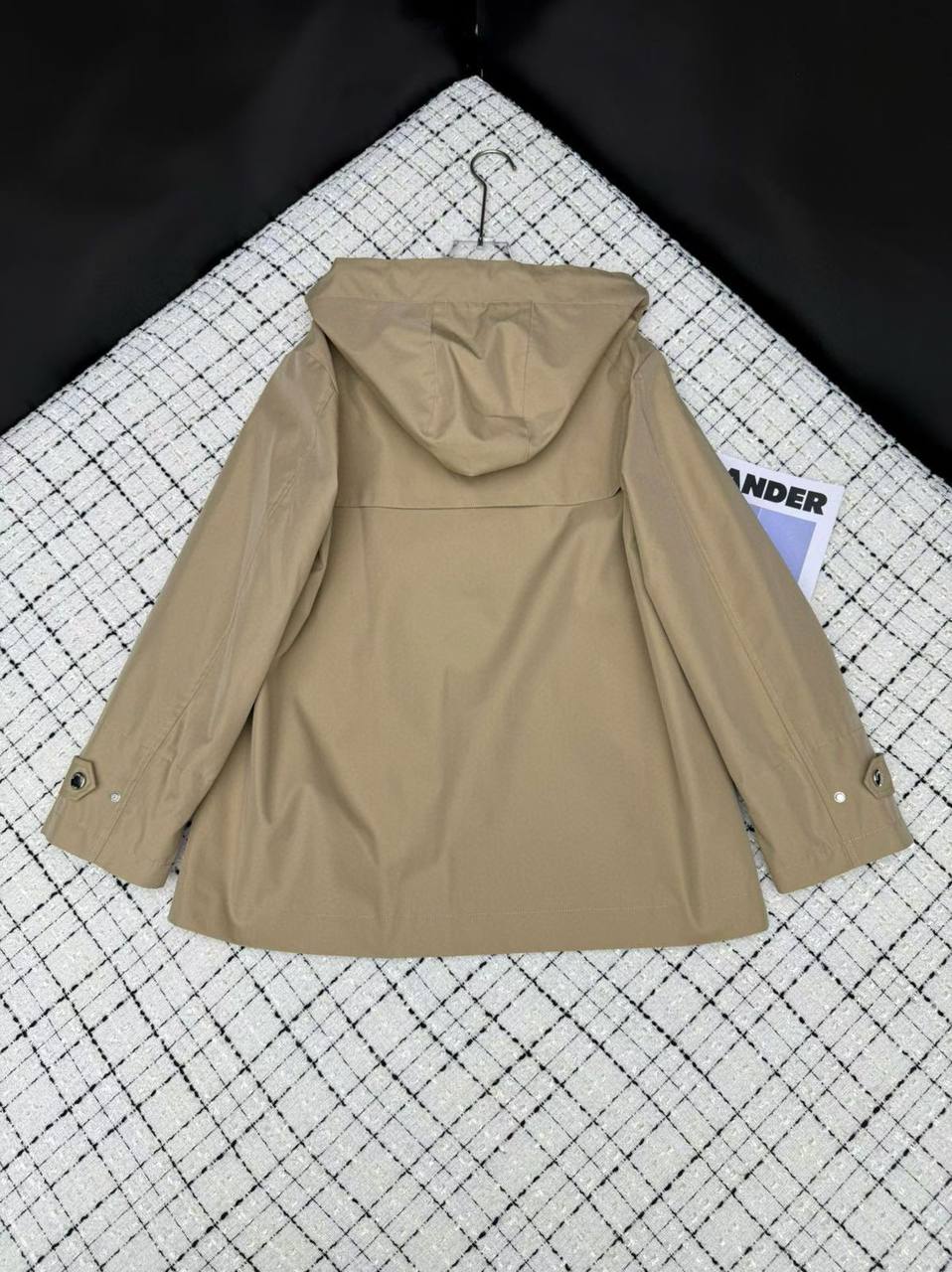 DIOR JACKET 🆕
GOOD QUALITY 💯
260 dhs🪙🌨️
SIZE S-M-L-XL

Zain231
♥️♥️♥️