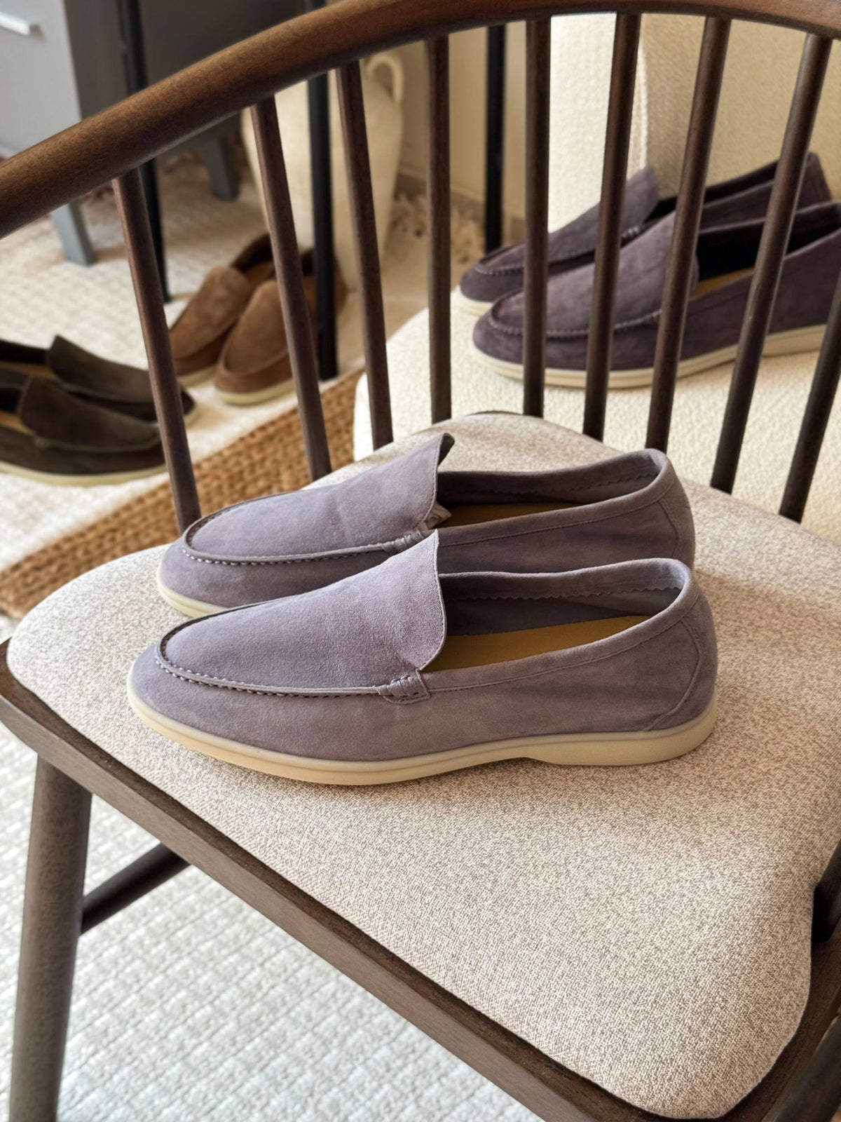 LORO SUMMER 

WALK AAA quality

SIZE: 40 to 47 

430 dhs🇦🇪🇦🇪🇦🇪
Zain185
♥️♥️♥️