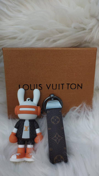 LV key holders & bags charm accessories
All sizes price 
55 dhs✅

Zain88
♥️♥️♥️