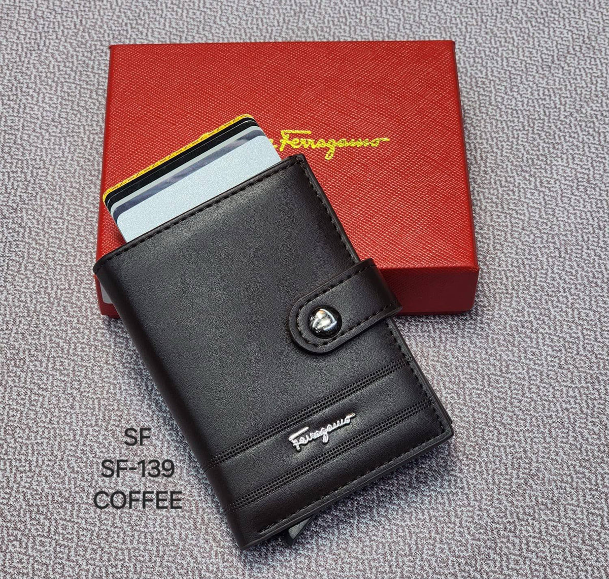 Wallets

Good quality 
70 dhs🇦🇪🇦🇪

Zain182
♥️♥️♥️